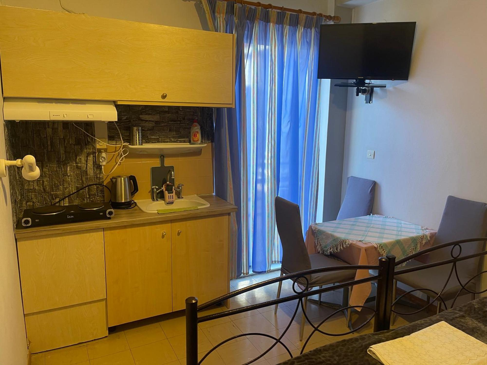 Pislis Rooms Kamena Vourla Bagian luar foto