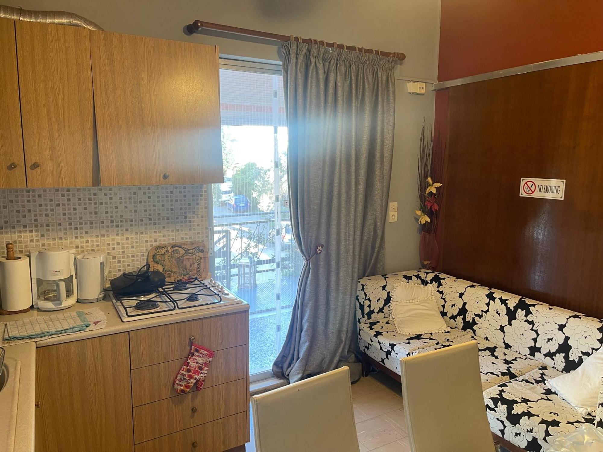 Pislis Rooms Kamena Vourla Bagian luar foto